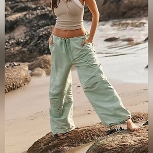 FP Movement by Free People Shape Up Pants Size Small New W/O Tags